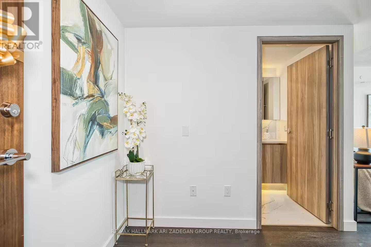 6202 - 1 Concord Cityplace Way, Toronto, Ontario  M5V 0X3 - Photo 7 - C12954204