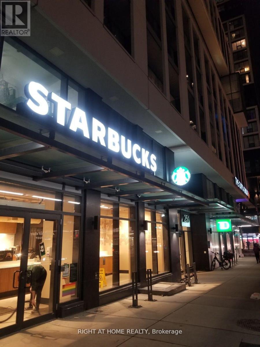 938 - 251 Jarvis Street, Toronto, Ontario  M5B 0C3 - Photo 3 - C12954232