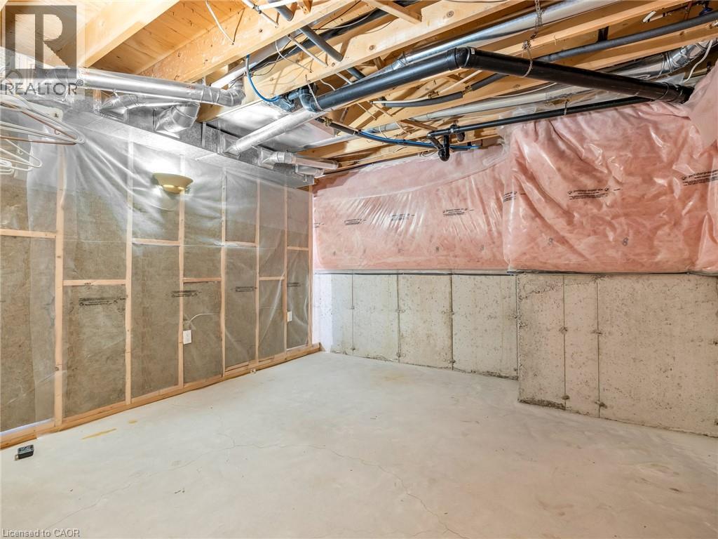 18 Biagi Court, St. Catharines, Ontario  L2M 7Z6 - Photo 21 - 40817386