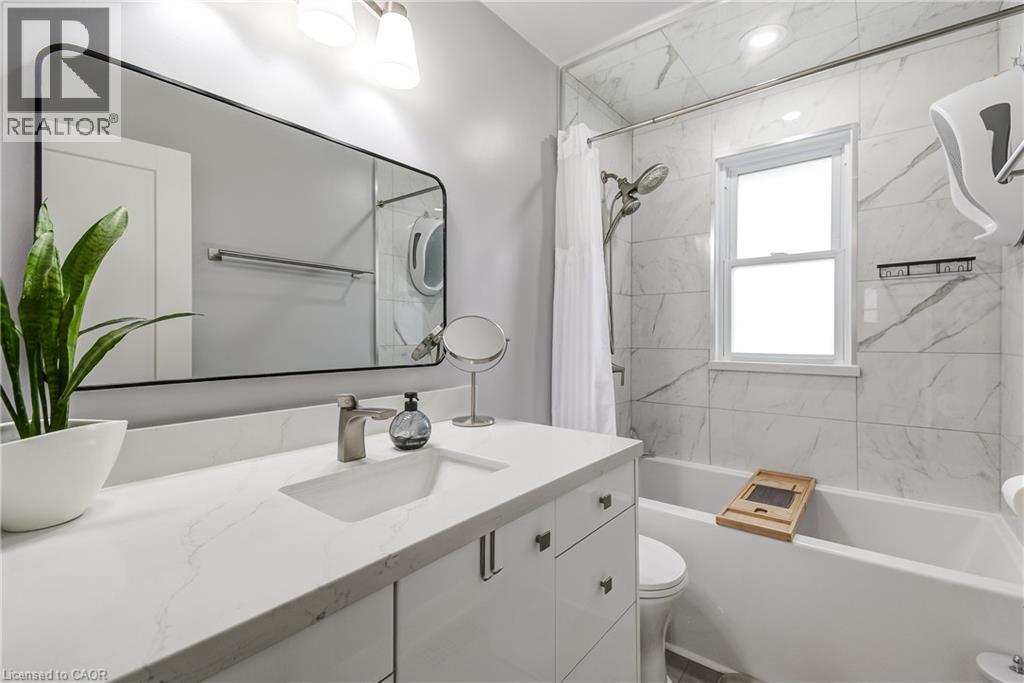 6 Lyndhurst Street, Brantford, Ontario  N3S 4M3 - Photo 14 - 40817110