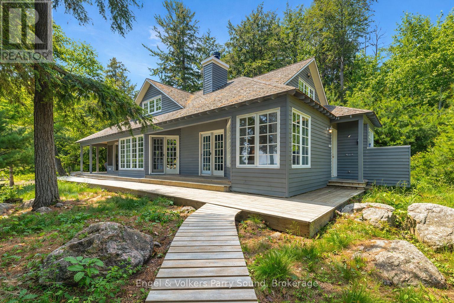 6 29c Mowat Island, Carling, Ontario  P0G 1G0 - Photo 2 - X12954184