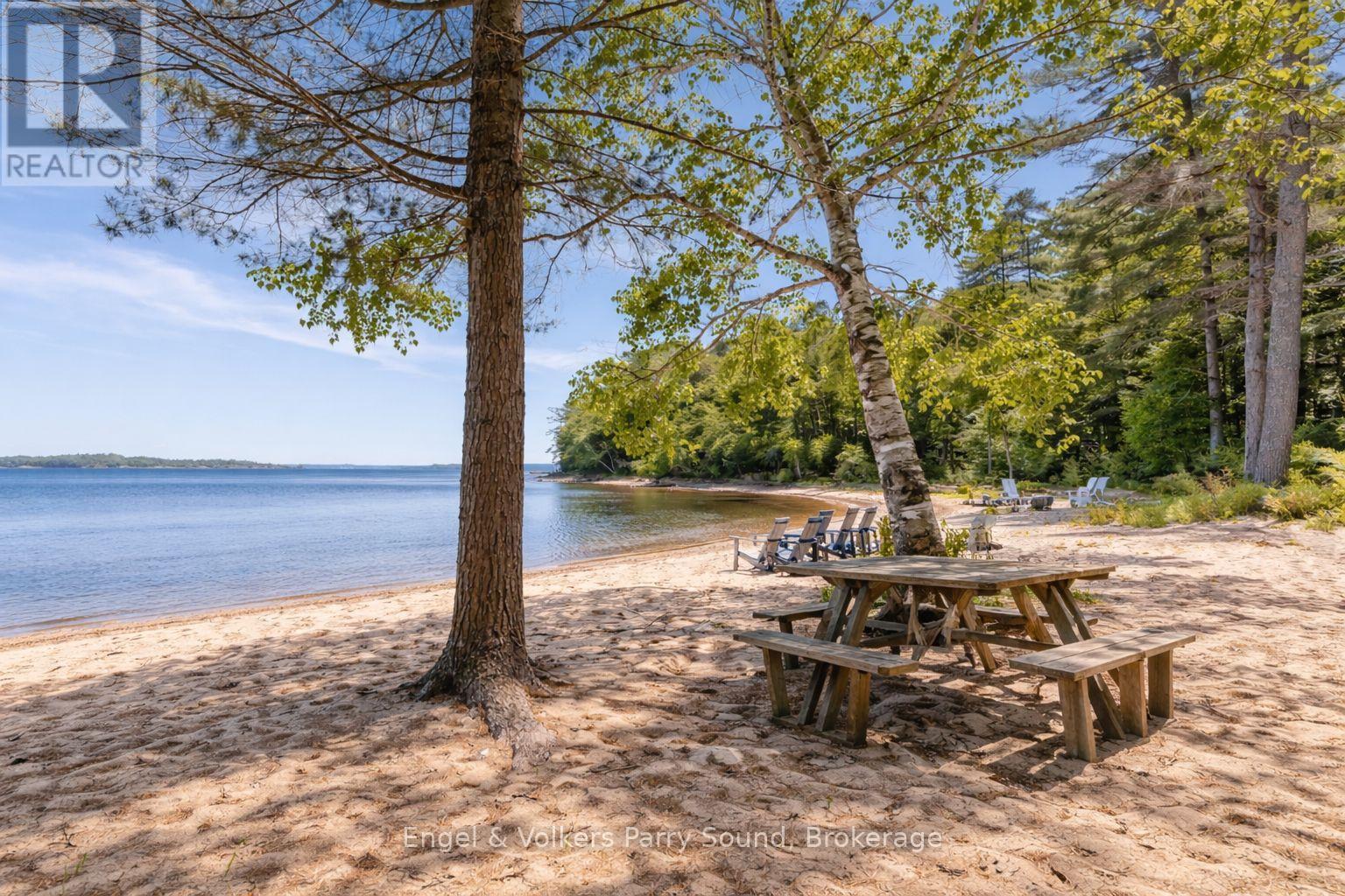 6 29c Mowat Island, Carling, Ontario  P0G 1G0 - Photo 28 - X12954184