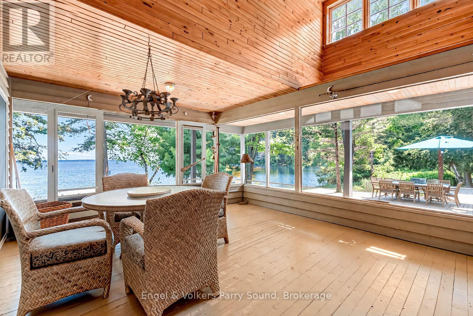 6 29c Mowat Island, Carling, Ontario  P0G 1G0 - Photo 4 - X12954184