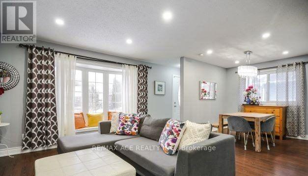 Upper - 45 Snowball Crescent, Toronto, Ontario  M1B 1S5 - Photo 4 - E12954124