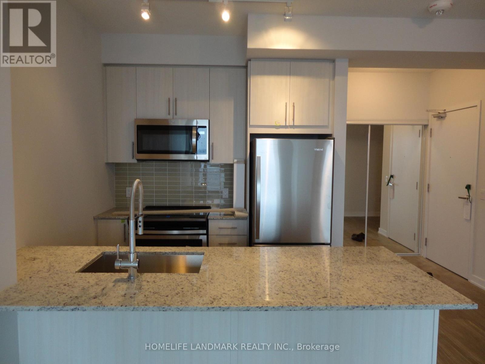 2921 - 4055 Parkside Village Drive, Mississauga, Ontario  L5B 0K2 - Photo 7 - W12808534