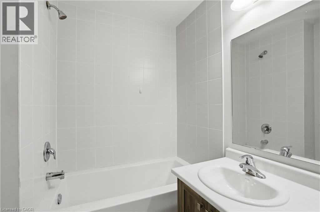 94 Freedom Crescent, Mount Hope, Ontario  L0R 1W0 - Photo 23 - 40803138