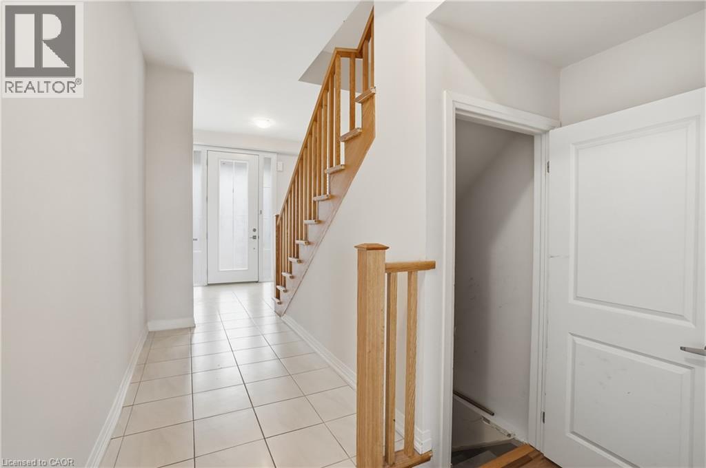 94 Freedom Crescent, Mount Hope, Ontario  L0R 1W0 - Photo 4 - 40803138