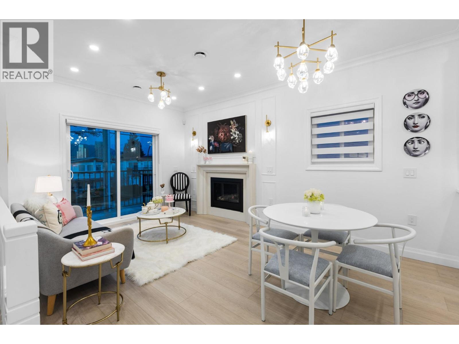 5138 Dominion Street, Burnaby, British Columbia  V5G 1C9 - Photo 3 - R3106268