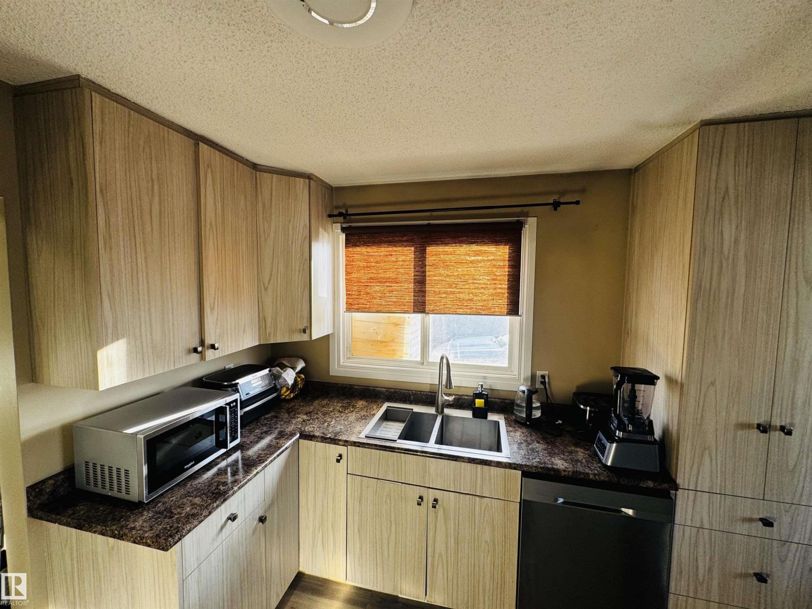 11452 152b Av Nw, Edmonton, Alberta  T5X 1E8 - Photo 14 - E4480438