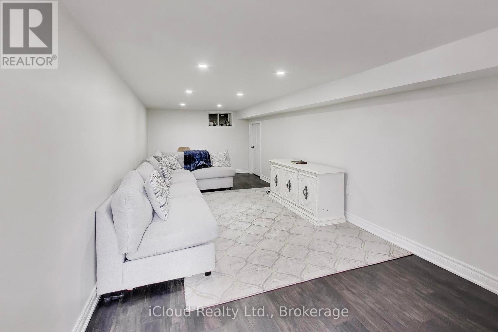 16175 Jane Street E, King, Ontario  L7B 0G3 - Photo 29 - N12954104