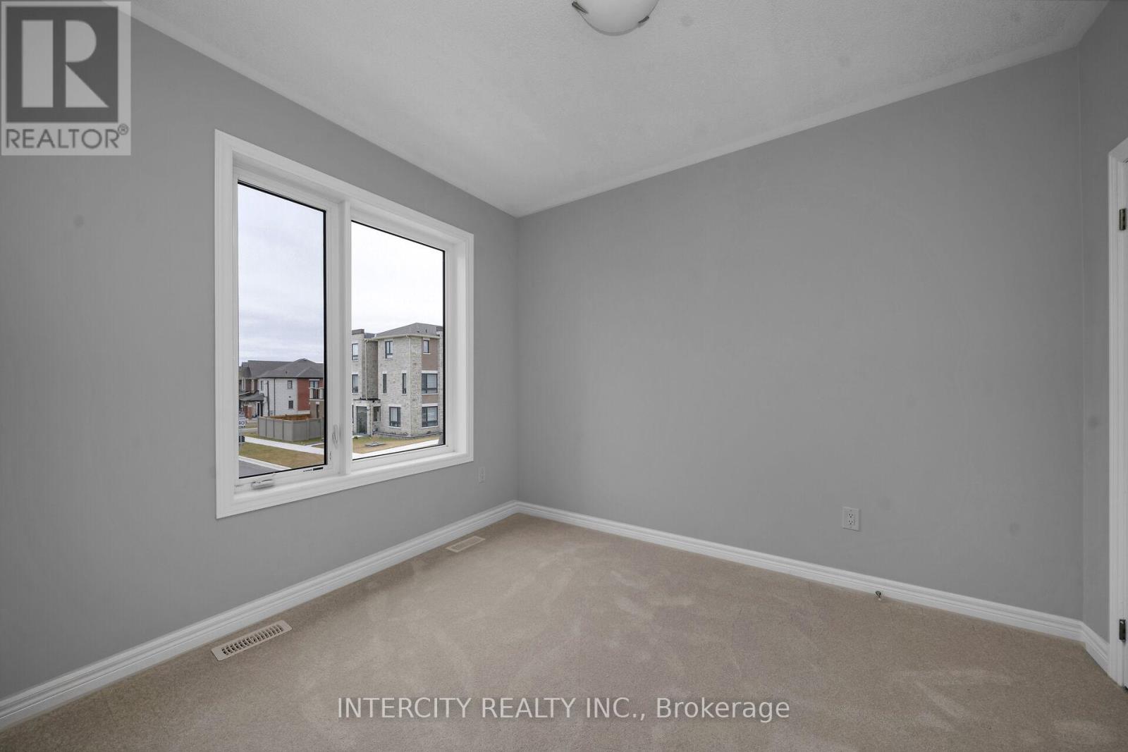 162 Mumbai Drive, Markham, Ontario  L3S 3K5 - Photo 21 - N12954108