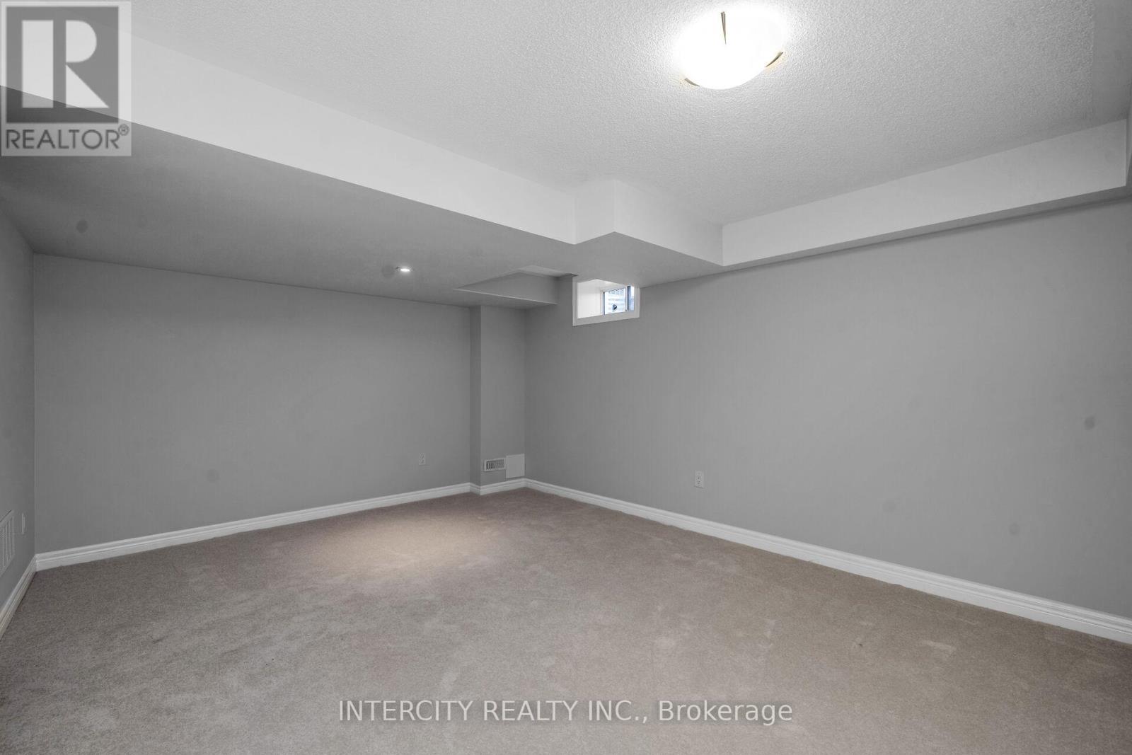 162 Mumbai Drive, Markham, Ontario  L3S 3K5 - Photo 24 - N12954108