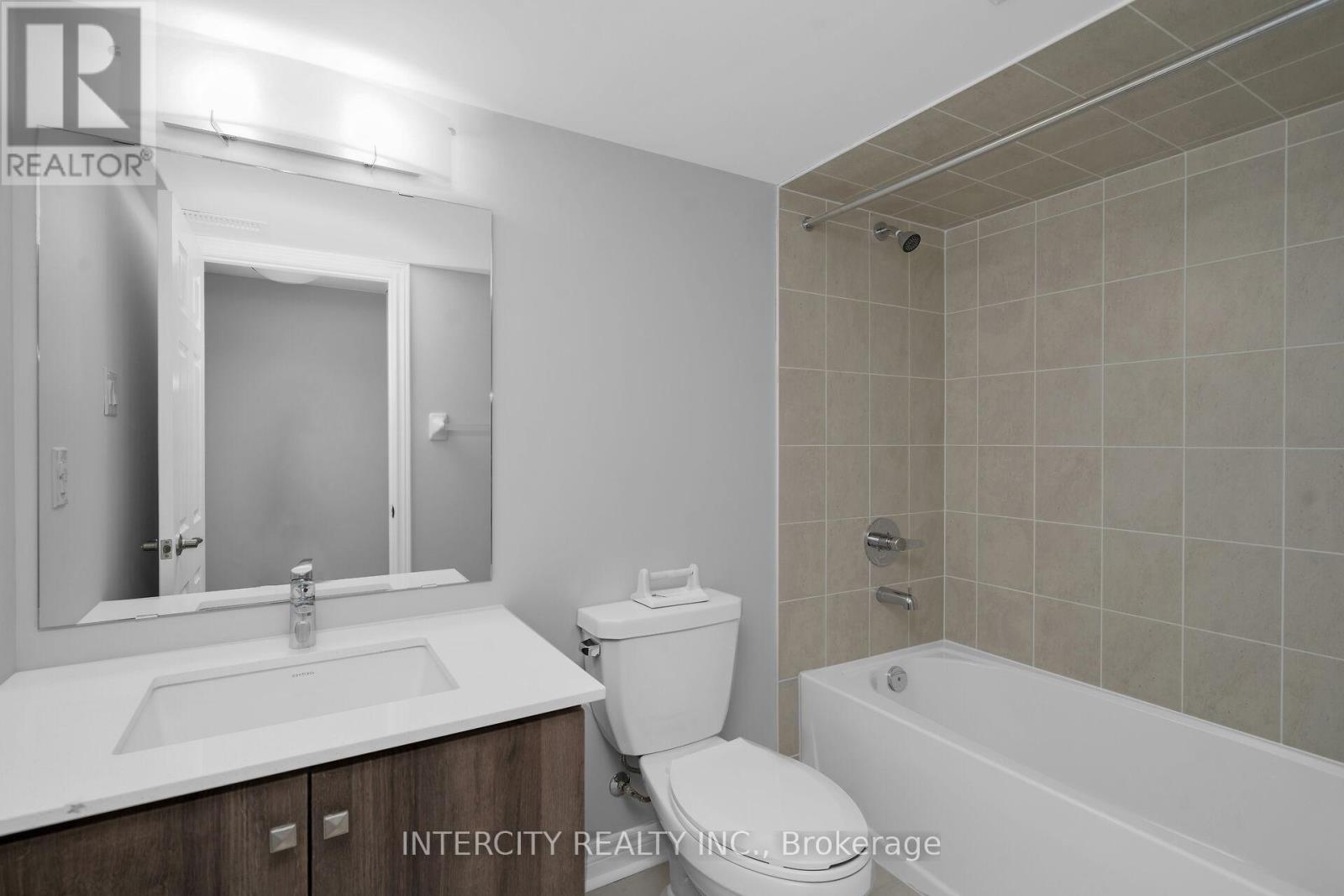 162 Mumbai Drive, Markham, Ontario  L3S 3K5 - Photo 26 - N12954108