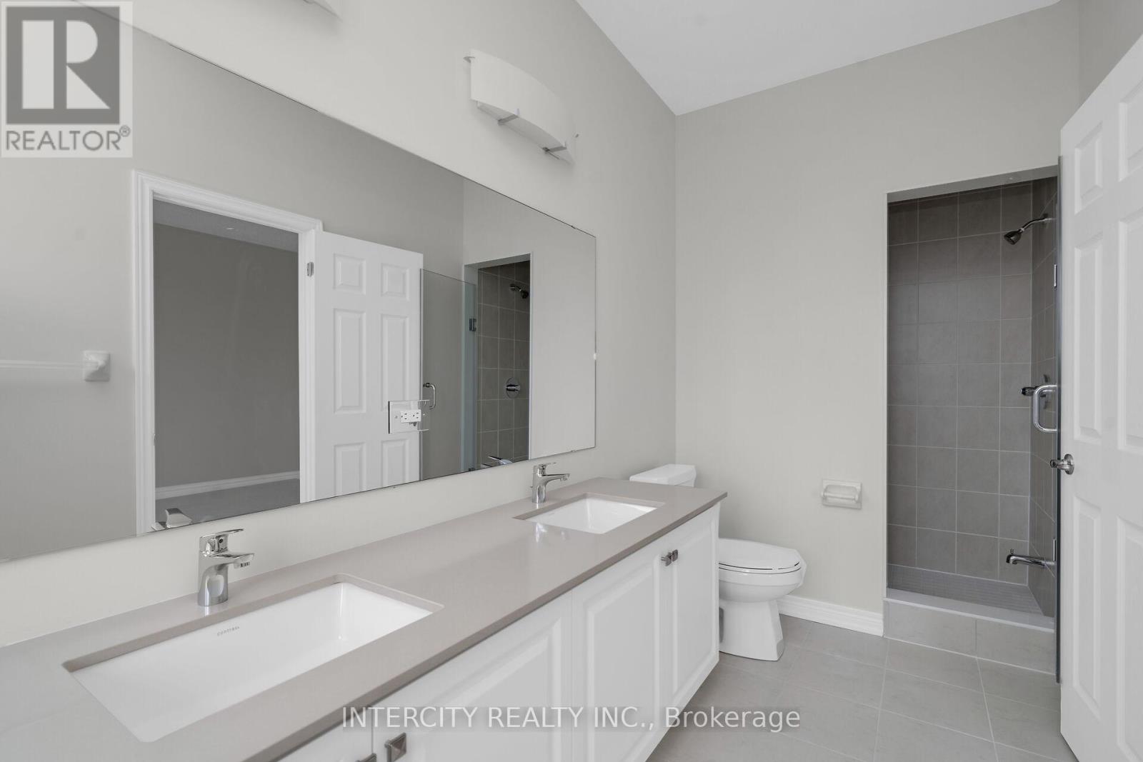 164 Mumbai Drive, Markham, Ontario  L3S 3K5 - Photo 17 - N12954118