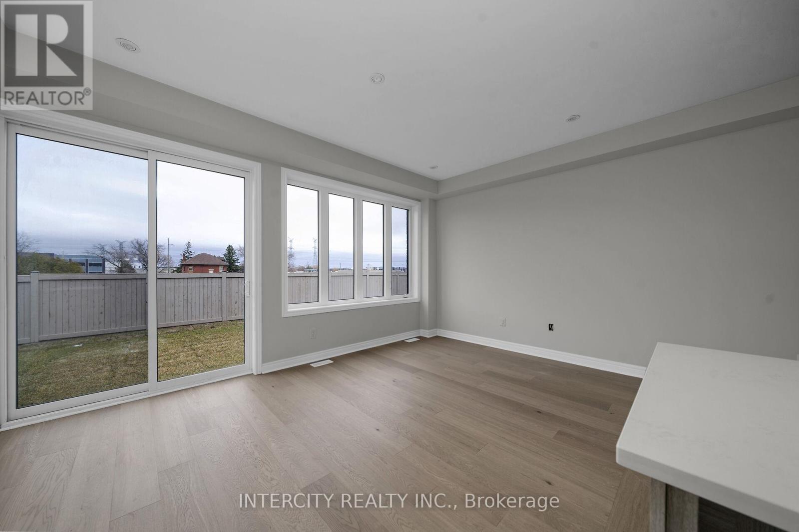 49 Johann Drive, Markham, Ontario  L3S 3K5 - Photo 13 - N12954130