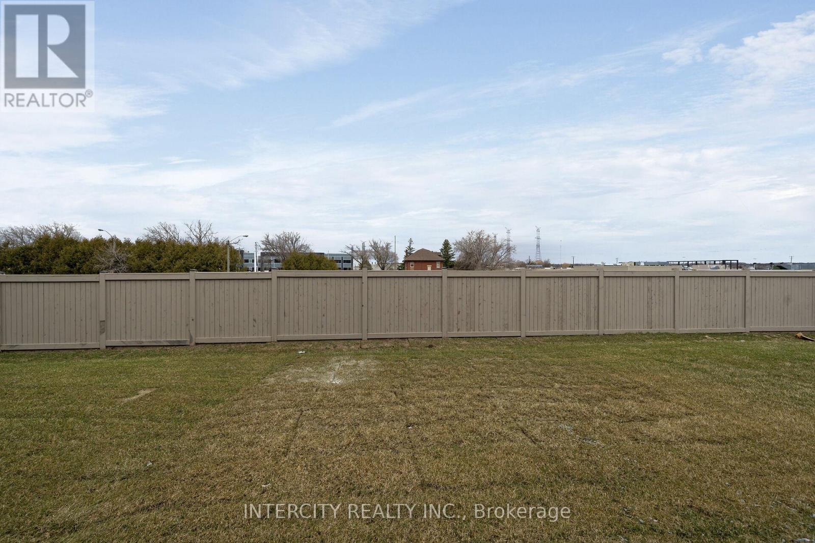 49 Johann Drive, Markham, Ontario  L3S 3K5 - Photo 29 - N12954130