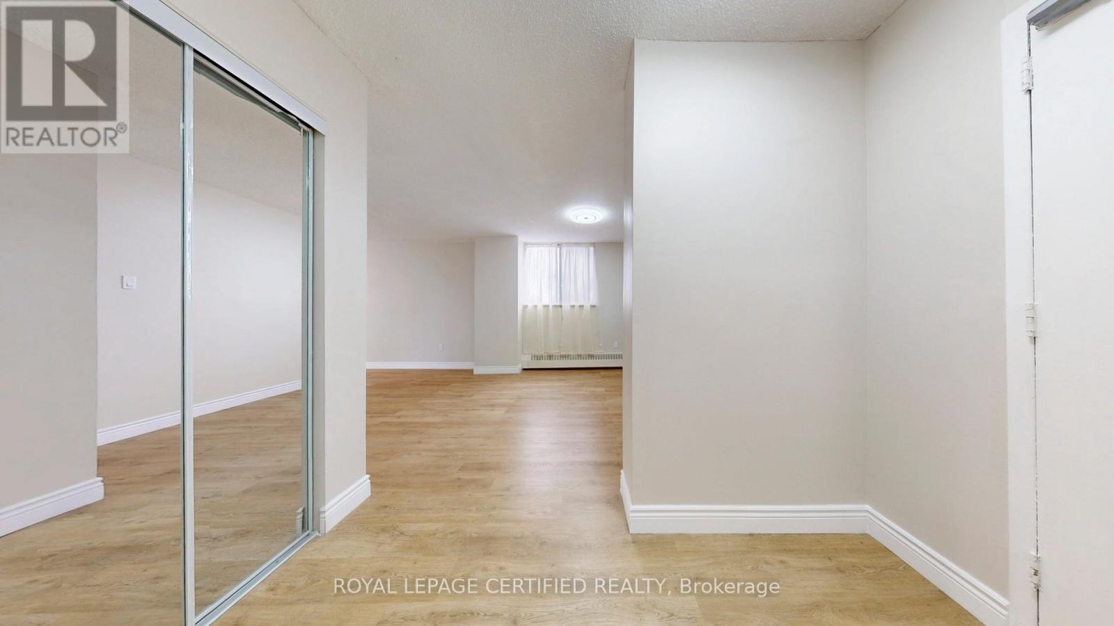 304 - 320 Dixon Road, Toronto, Ontario  M9R 1S8 - Photo 28 - W12954106