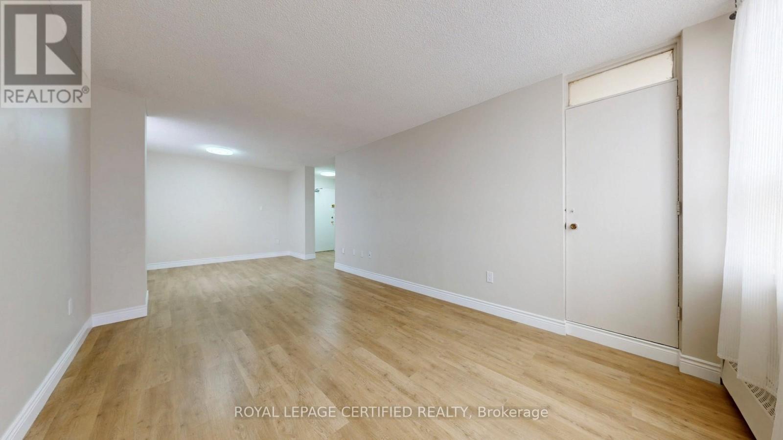 304 - 320 Dixon Road, Toronto, Ontario  M9R 1S8 - Photo 6 - W12954106