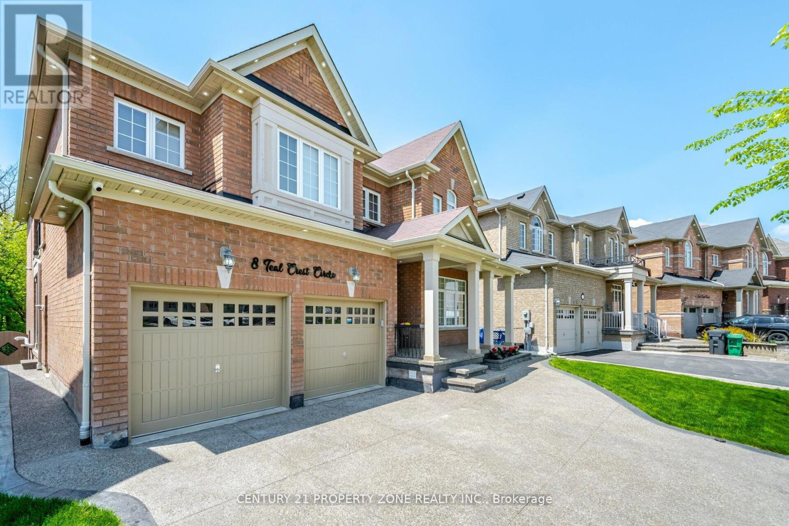 8 Teal Crest Circle, Brampton, Ontario  L6X 2Z6 - Photo 3 - W12954138