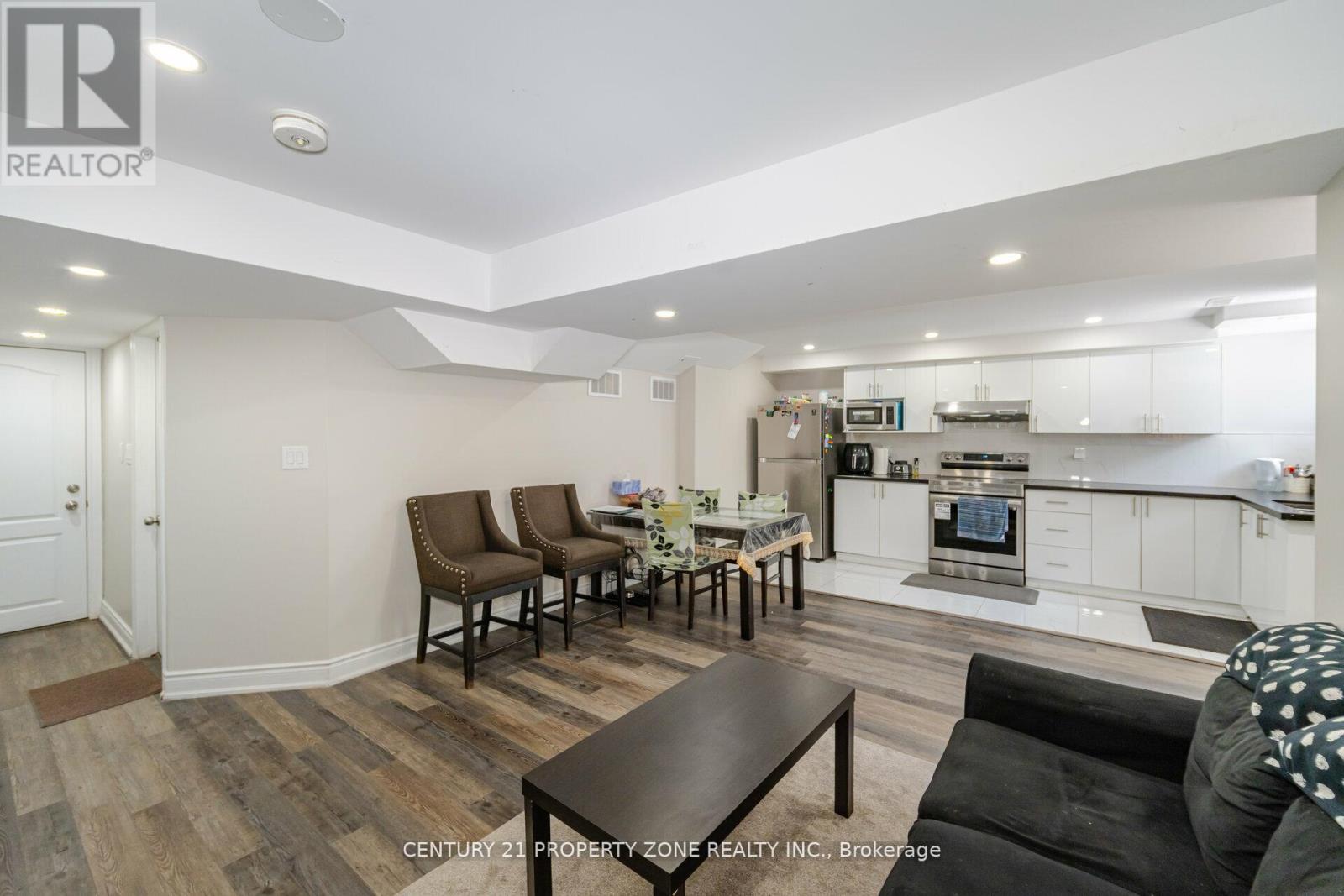 8 Teal Crest Circle, Brampton, Ontario  L6X 2Z6 - Photo 48 - W12954138