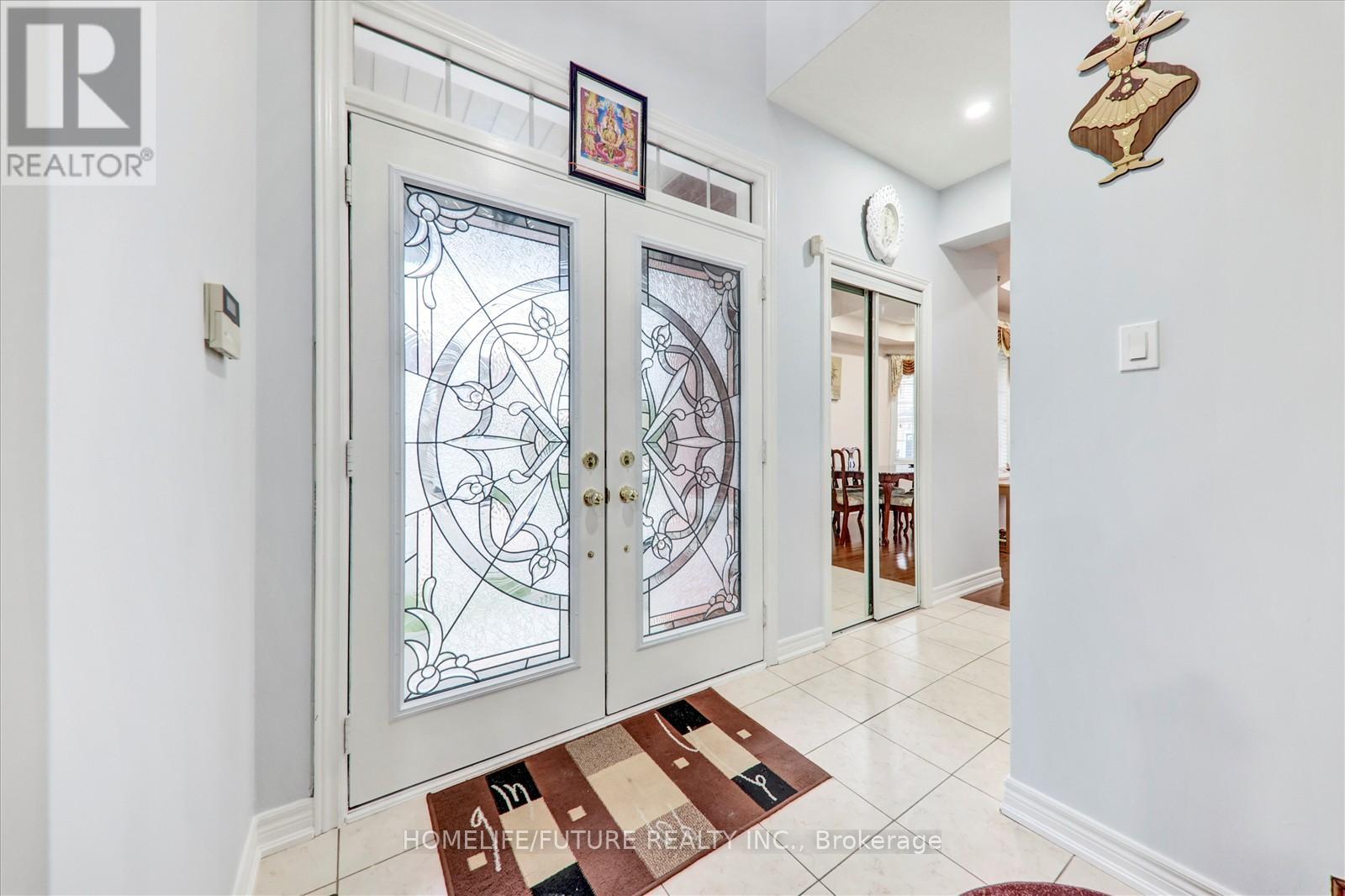 2 Tovey Terrace, Brampton, Ontario  L6R 3E6 - Photo 10 - W12954164