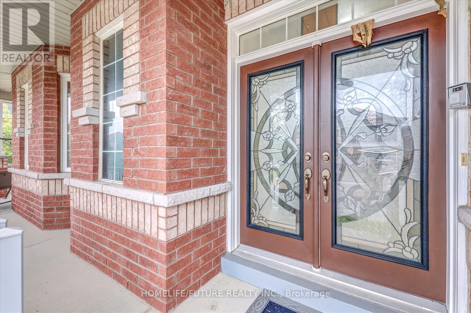 2 Tovey Terrace, Brampton, Ontario  L6R 3E6 - Photo 6 - W12954164