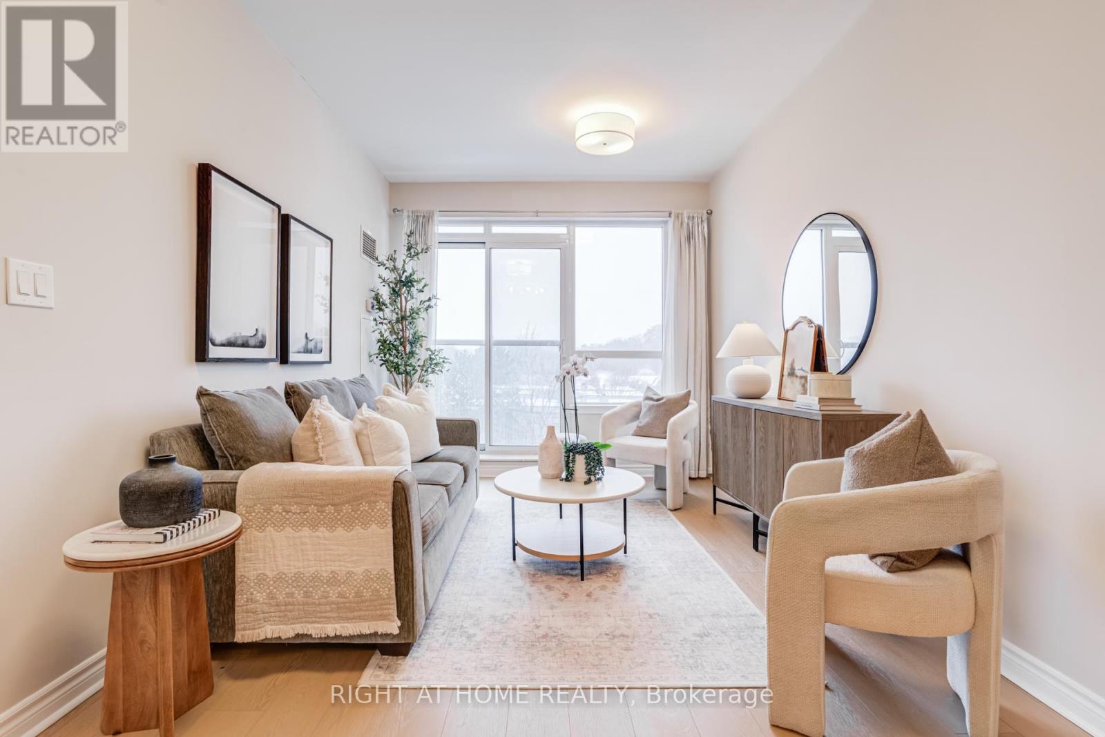 307 - 3865 LAKE SHORE BOULEVARD W, Toronto, Ontario