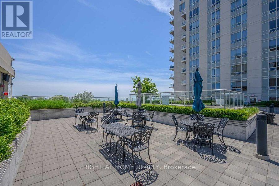 307 - 3865 Lake Shore Boulevard W, Toronto, Ontario  M8W 0A2 - Photo 15 - W12954200