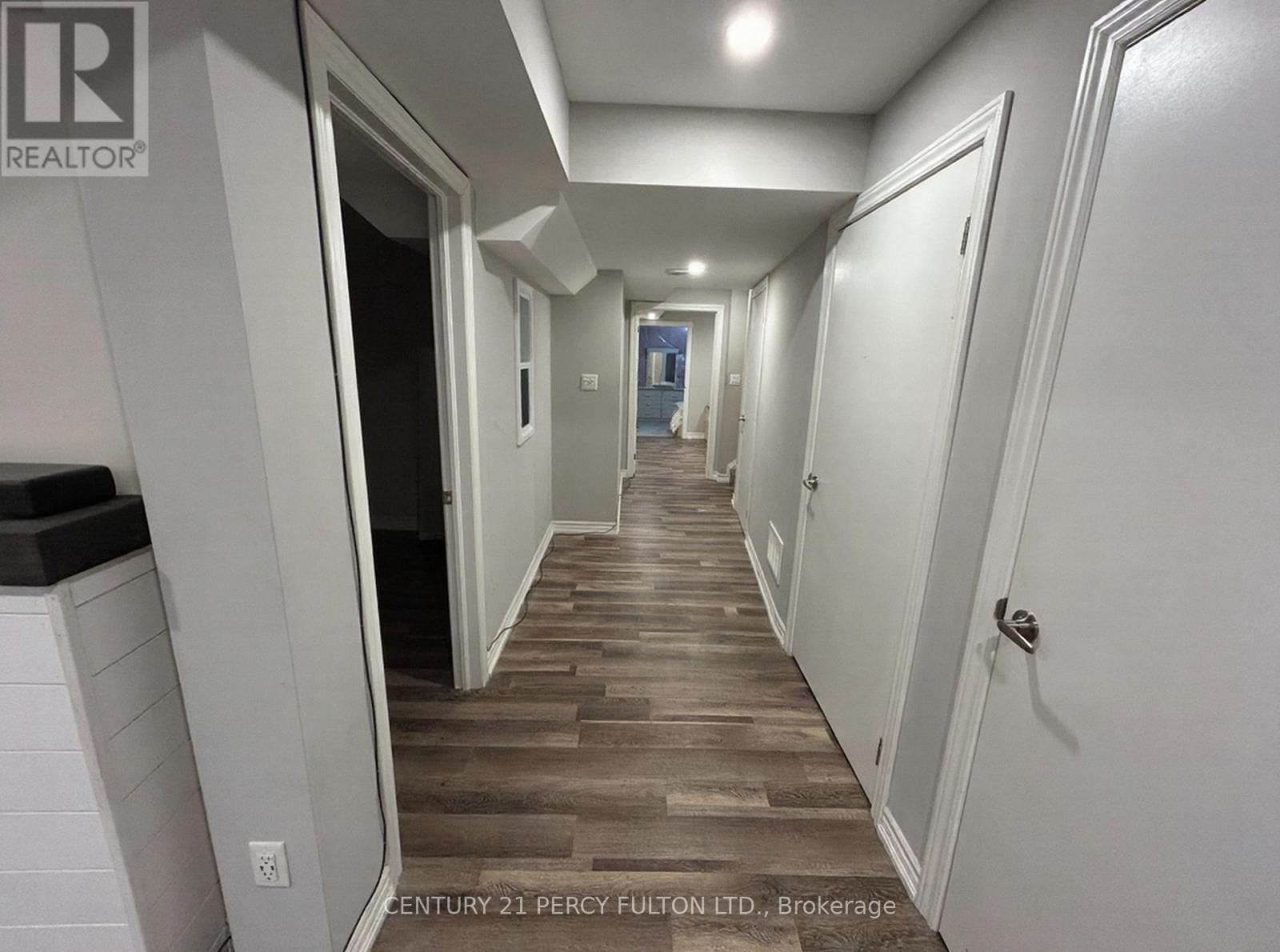 169 Savoline Boulevard, Milton, Ontario  L9T 8G1 - Photo 4 - W12954218