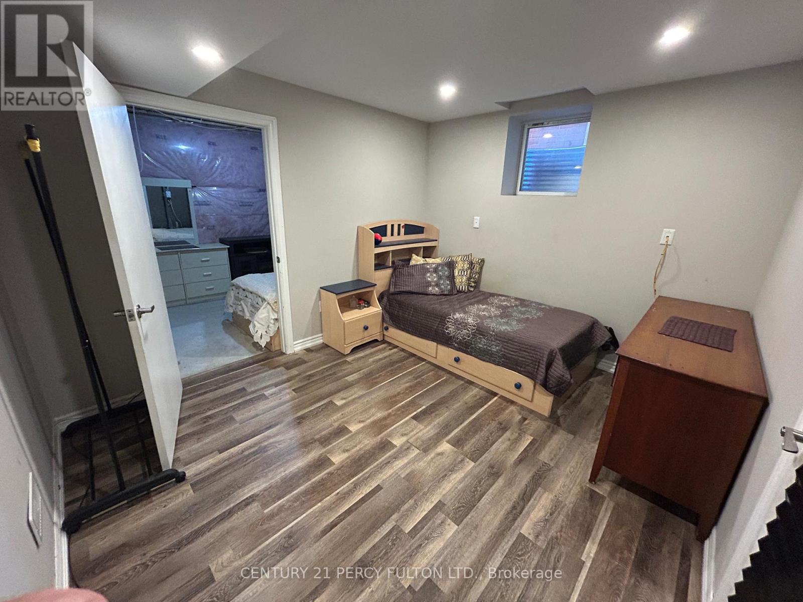 169 Savoline Boulevard, Milton, Ontario  L9T 8G1 - Photo 7 - W12954218