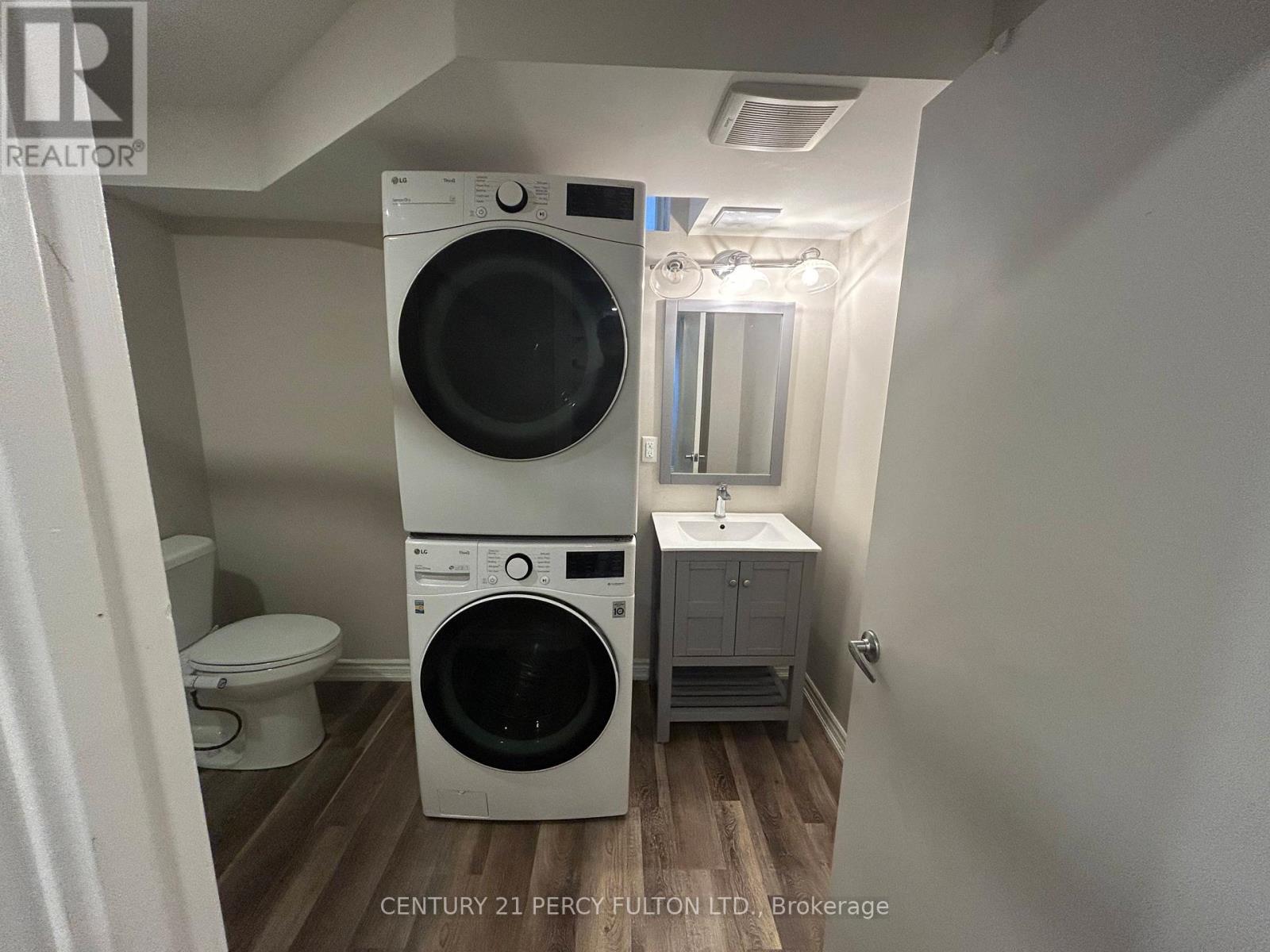 169 Savoline Boulevard, Milton, Ontario  L9T 8G1 - Photo 9 - W12954218