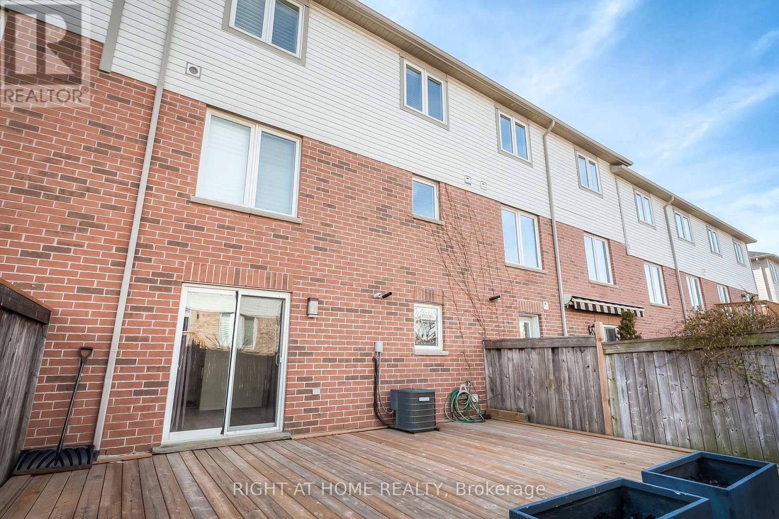 3086 Highbourne Crescent, Oakville, Ontario  L6M 5H1 - Photo 8 - W12954222
