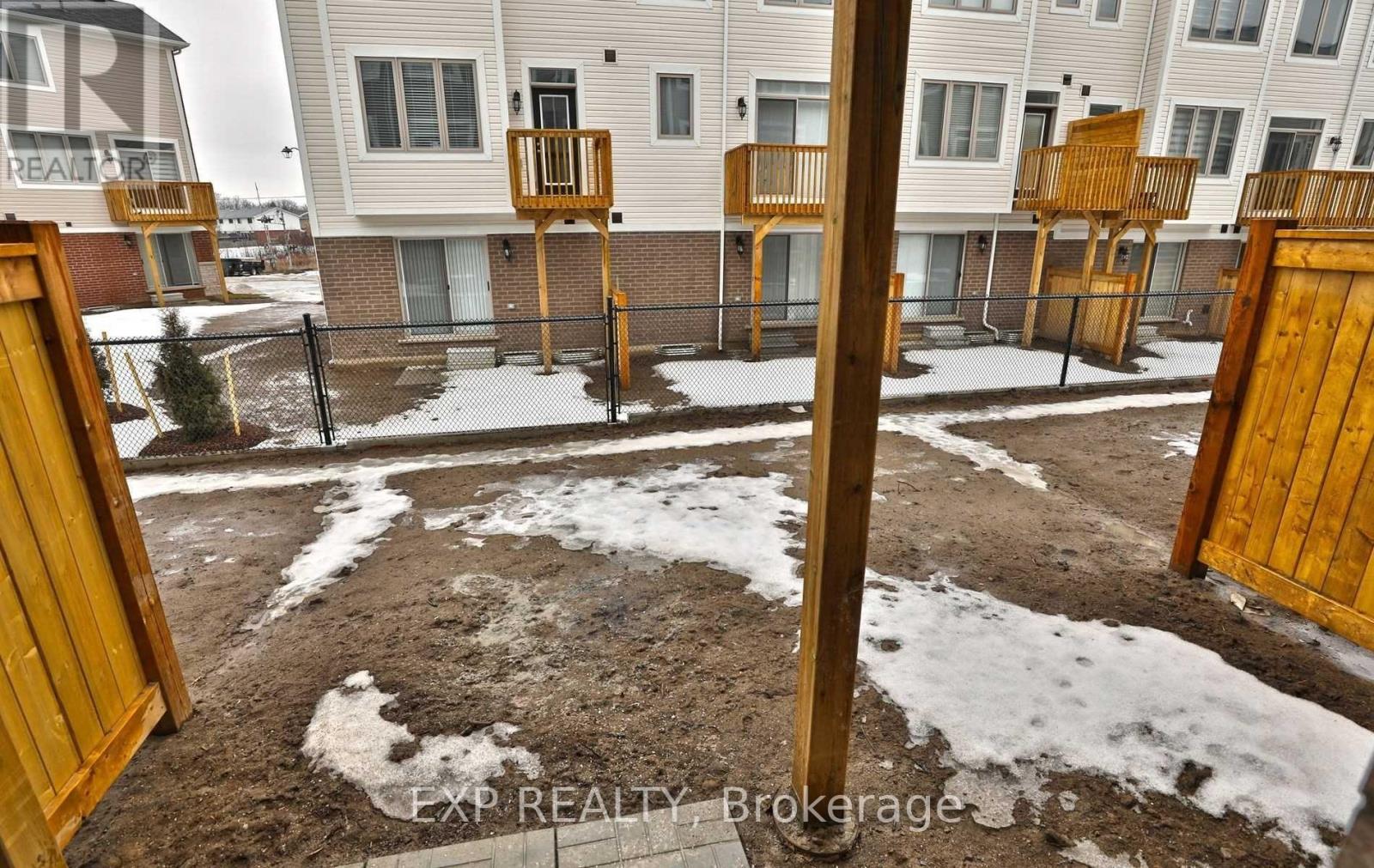 32 Rapids Lane, Hamilton, Ontario  L8K 0A4 - Photo 27 - X12954122