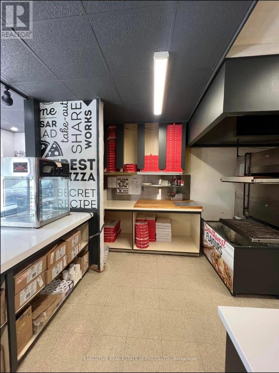 9 - 181 St Andrew Street E, Centre Wellington, Ontario  N1M 1P9 - Photo 6 - X12954126