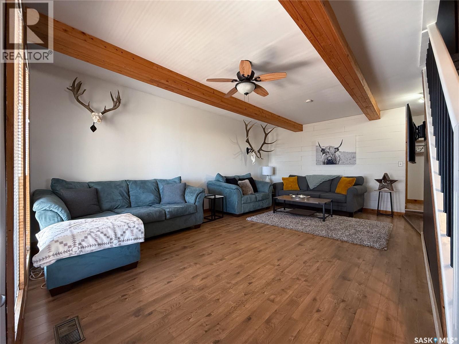 103 1st Street E, Frontier, Saskatchewan  S0N 0W0 - Photo 11 - SK032004