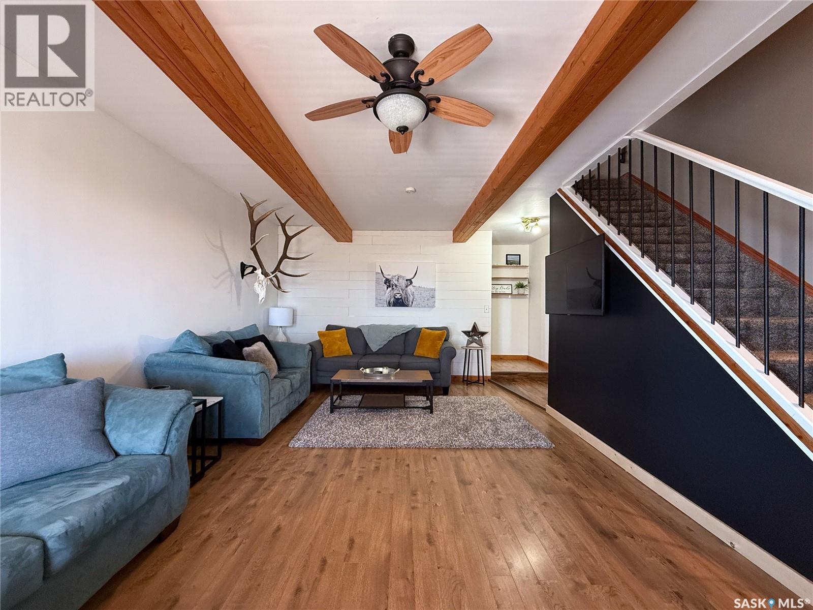 103 1st Street E, Frontier, Saskatchewan  S0N 0W0 - Photo 12 - SK032004