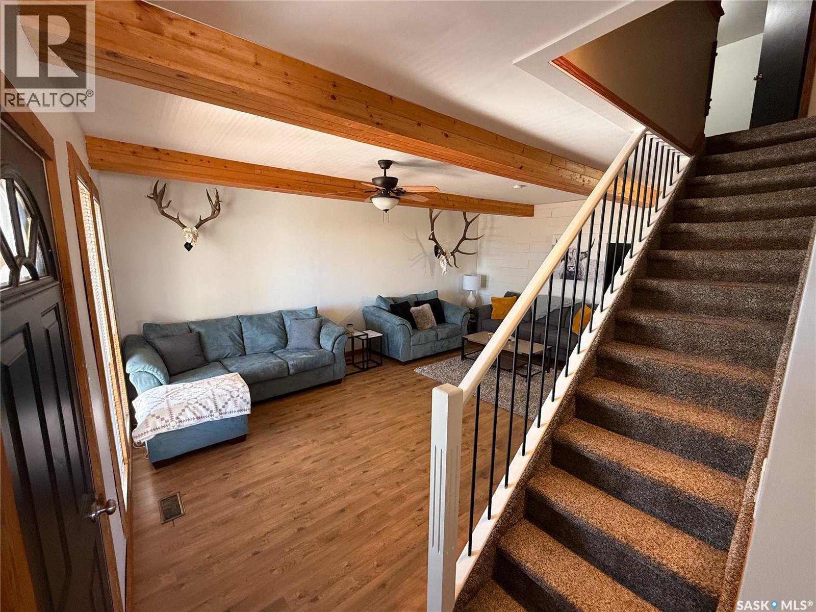 103 1st Street E, Frontier, Saskatchewan  S0N 0W0 - Photo 24 - SK032004