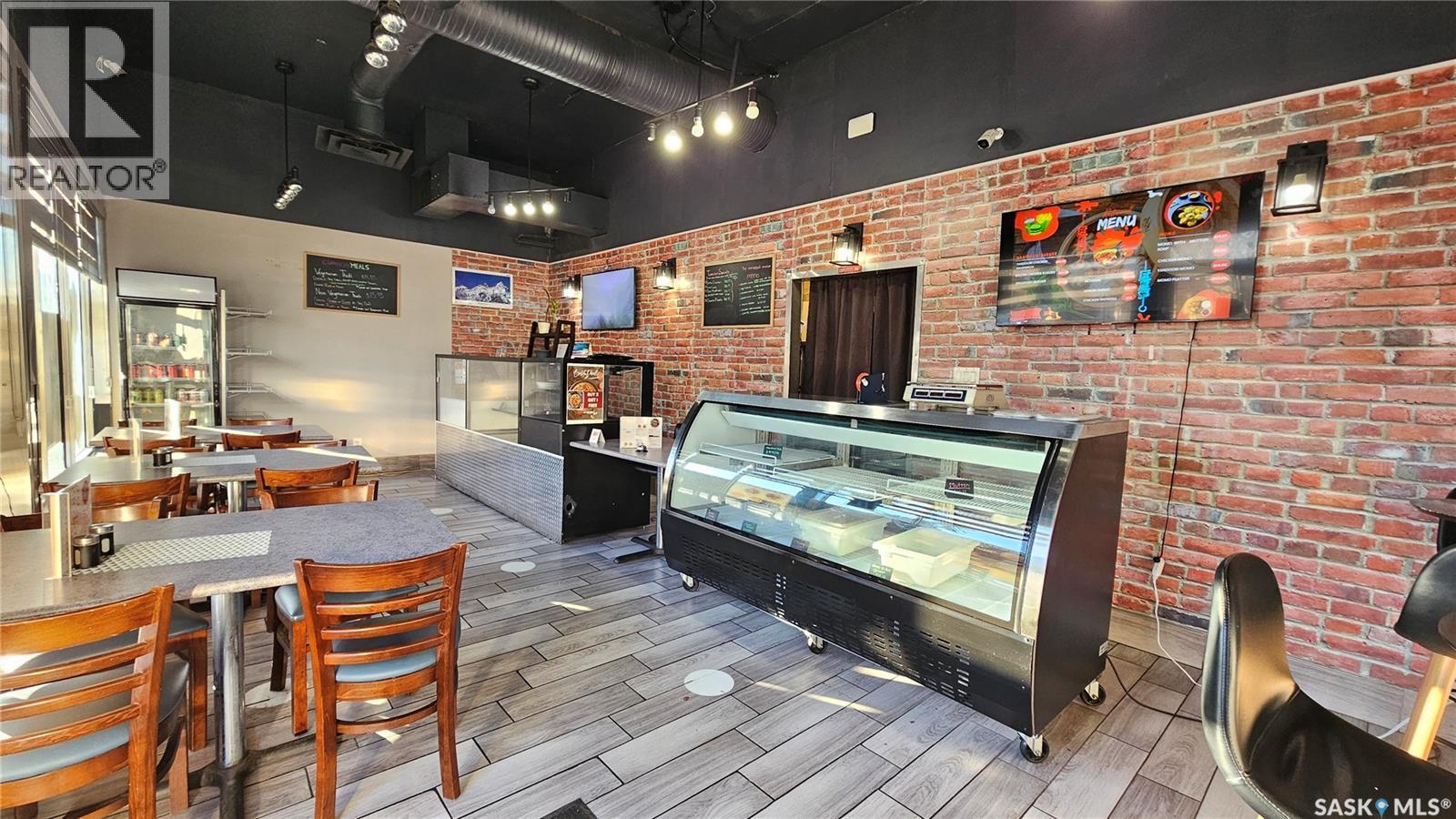 8 110 Wedge Road, Saskatoon, Saskatchewan  S7L 6Y4 - Photo 2 - SK031999