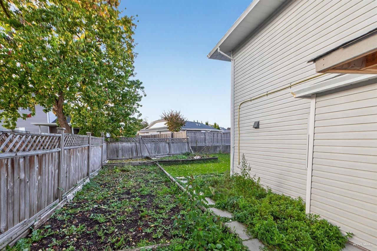 12079 84a Avenue, Surrey, British Columbia  V3W 0S7 - Photo 18 - R3106309