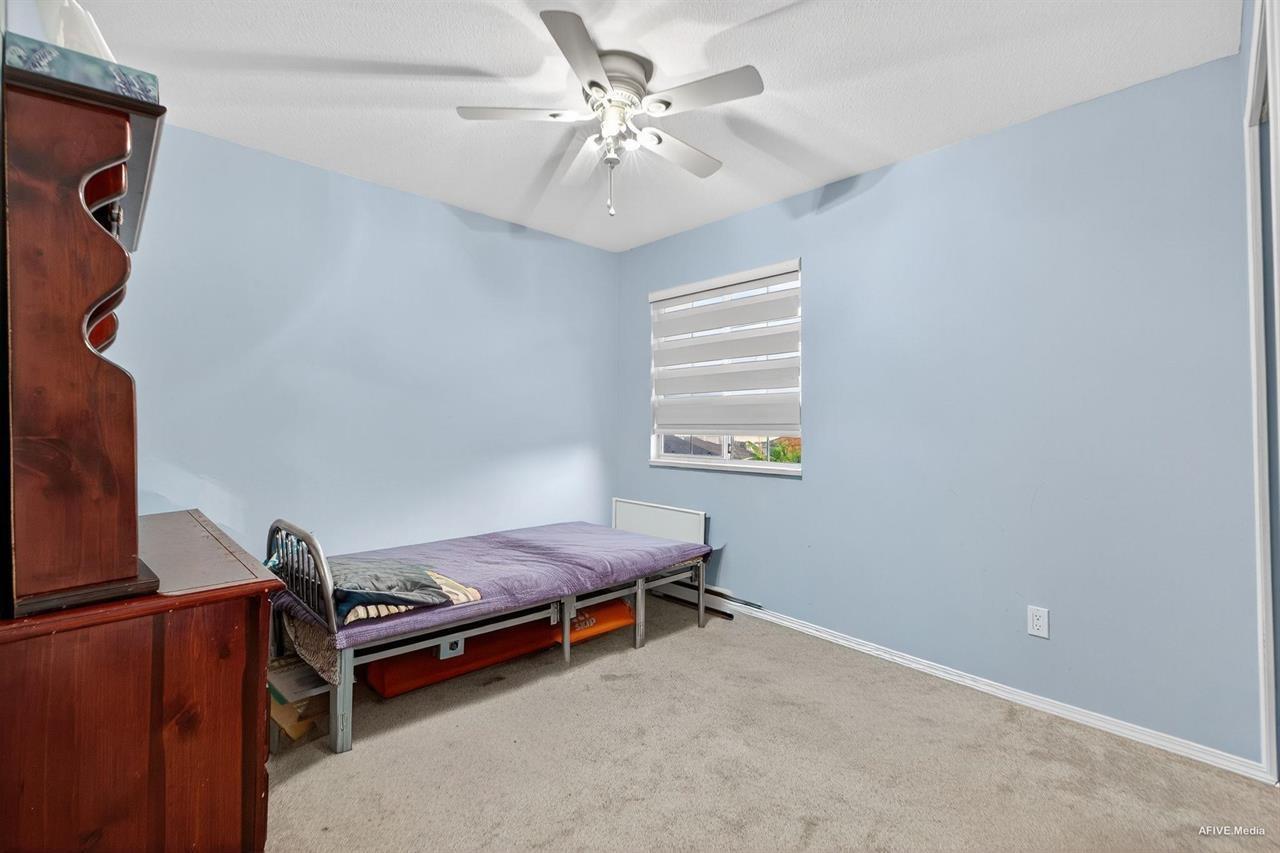 12079 84a Avenue, Surrey, British Columbia  V3W 0S7 - Photo 10 - R3106309