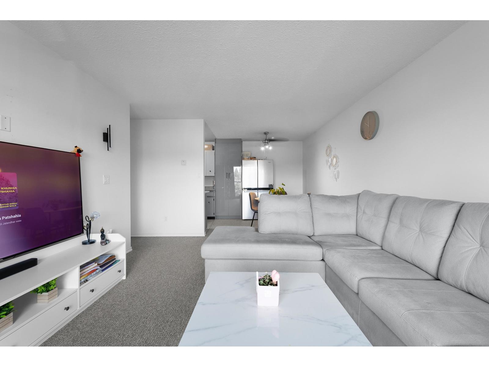 205 3043 270 Street, Langley, British Columbia  V4W 3M2 - Photo 3 - R3105806