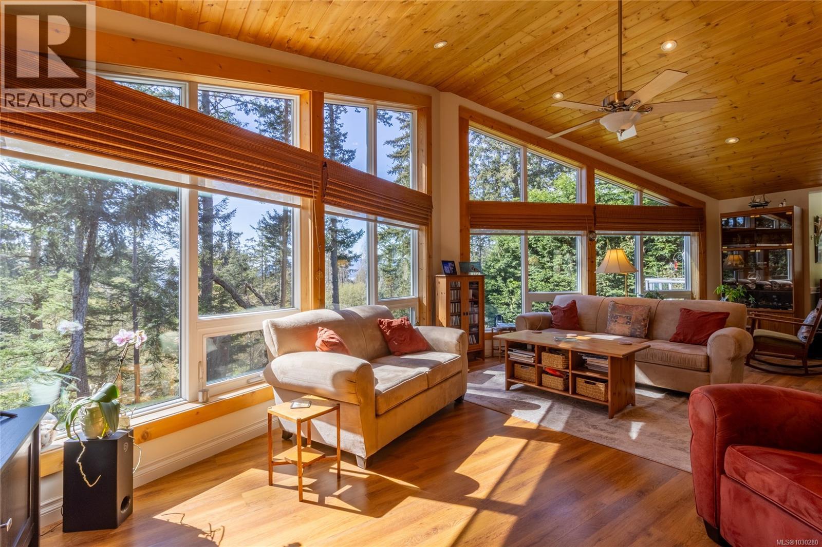 2635 Shoal Rd, Pender Island, British Columbia  V0N 2M2 - Photo 12 - 1030280