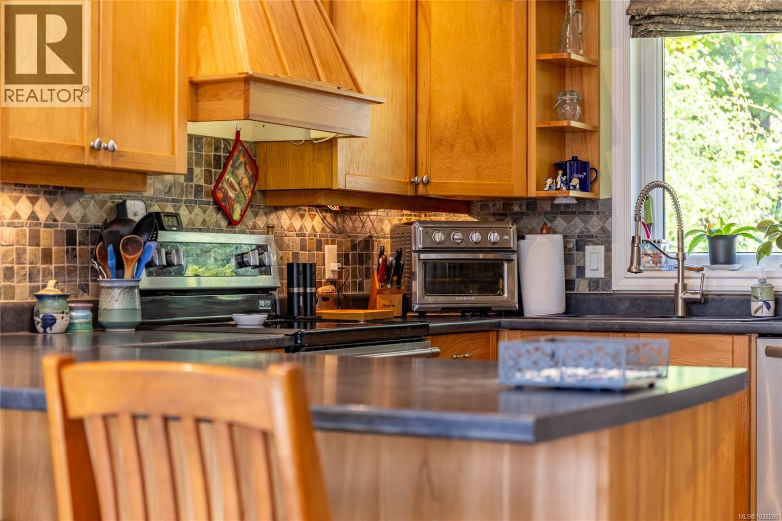 2635 Shoal Rd, Pender Island, British Columbia  V0N 2M2 - Photo 22 - 1030280