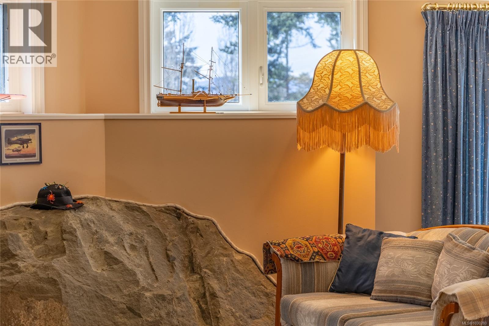 2635 Shoal Rd, Pender Island, British Columbia  V0N 2M2 - Photo 44 - 1030280