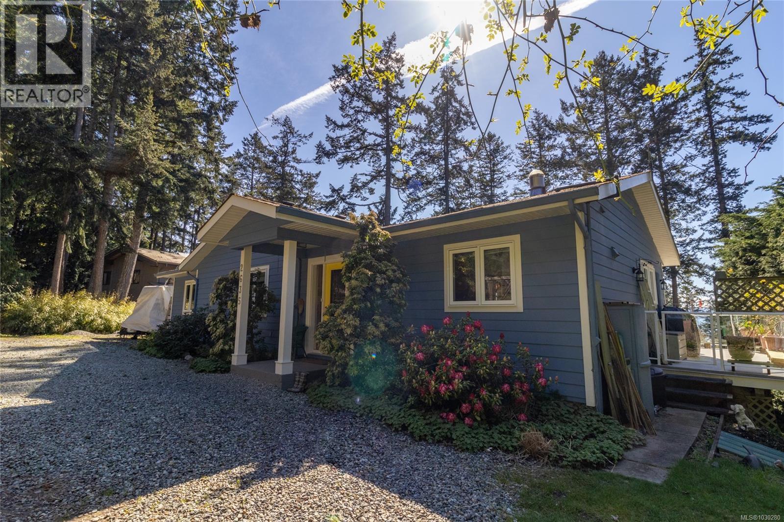 2635 Shoal Rd, Pender Island, British Columbia  V0N 2M2 - Photo 57 - 1030280