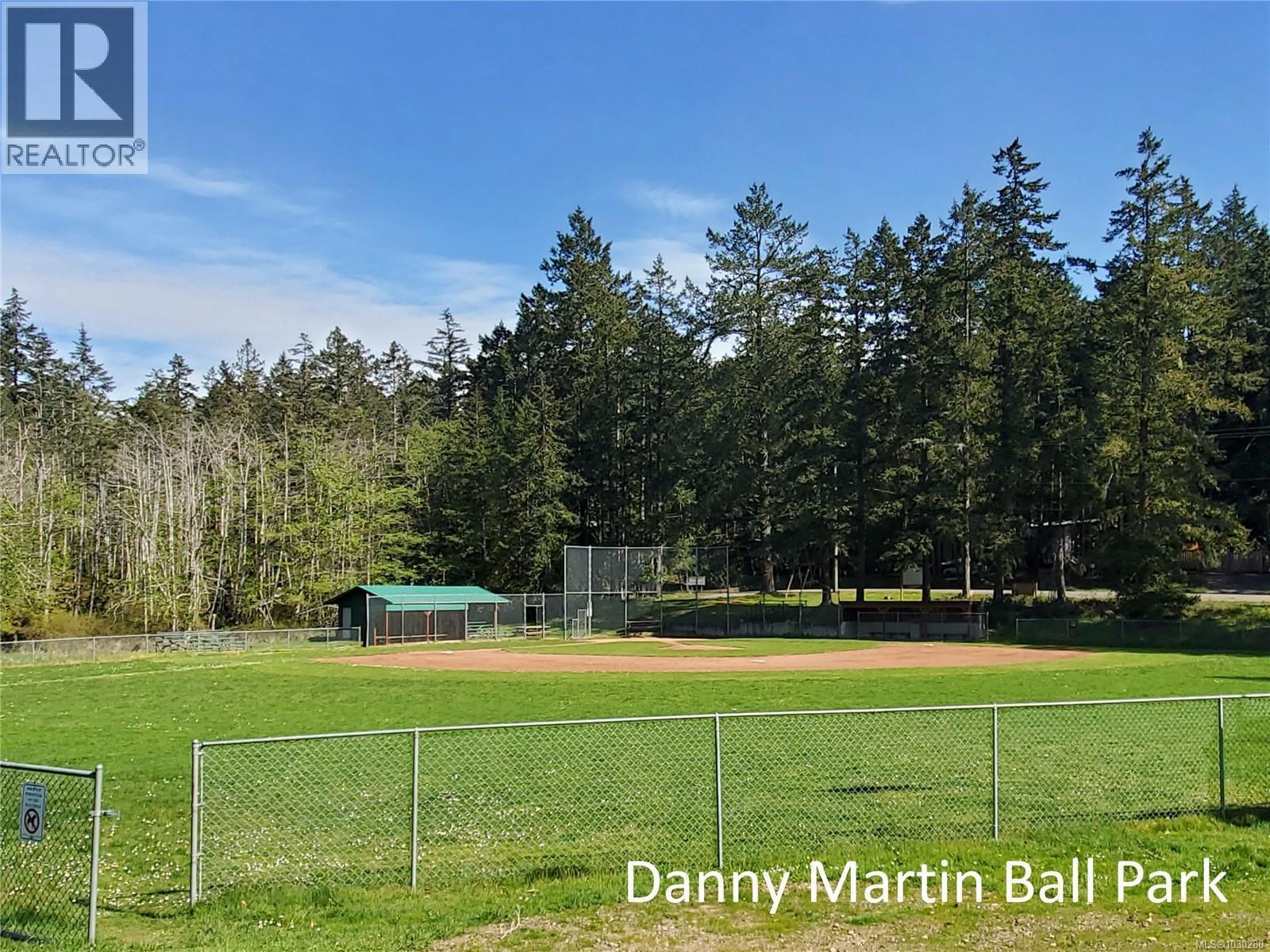 2635 Shoal Rd, Pender Island, British Columbia  V0N 2M2 - Photo 72 - 1030280