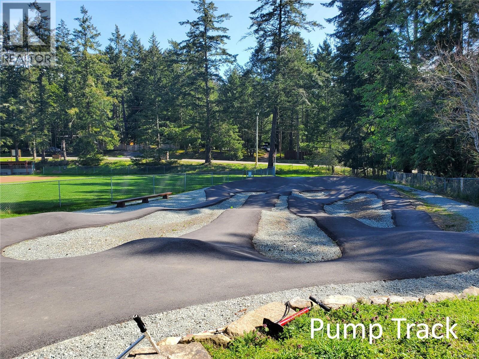 2635 Shoal Rd, Pender Island, British Columbia  V0N 2M2 - Photo 73 - 1030280