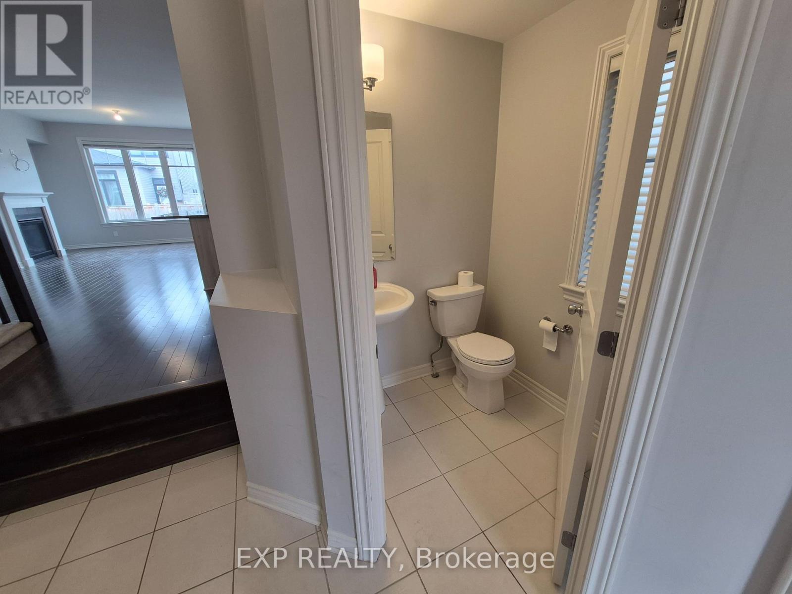 618 Taliesin Crescent, Ottawa, Ontario  K2S 2W5 - Photo 11 - X12942800