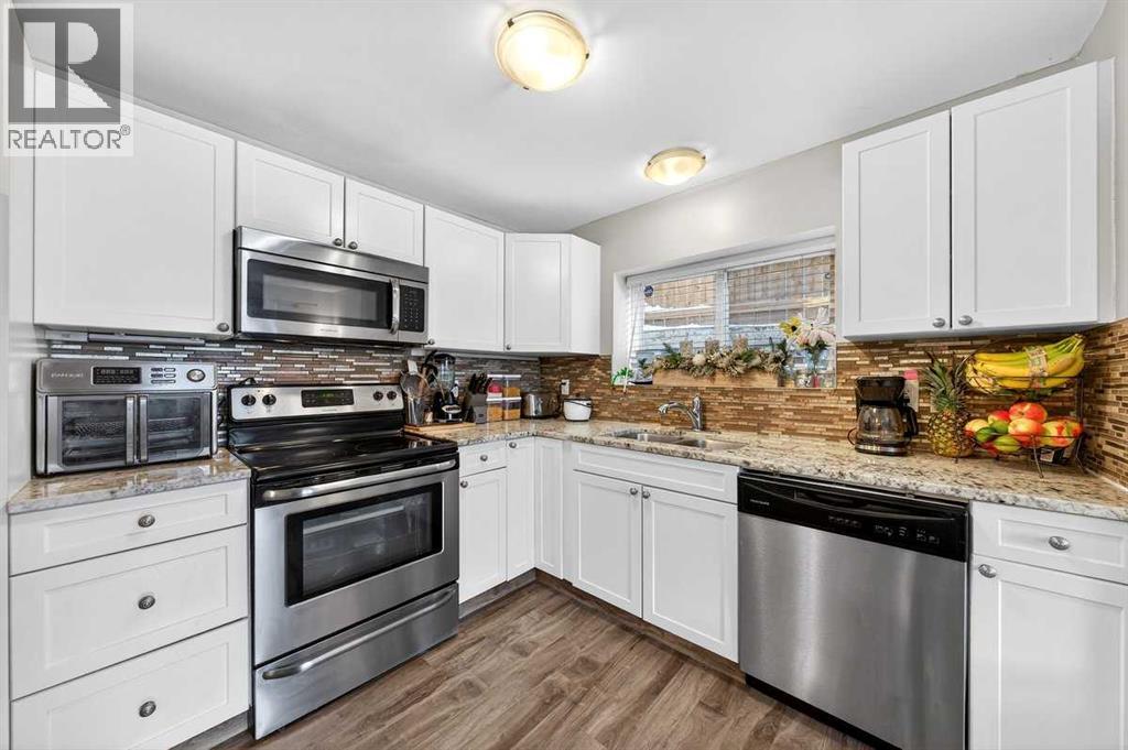 11, 2117 16 Street SW, Calgary, Alberta