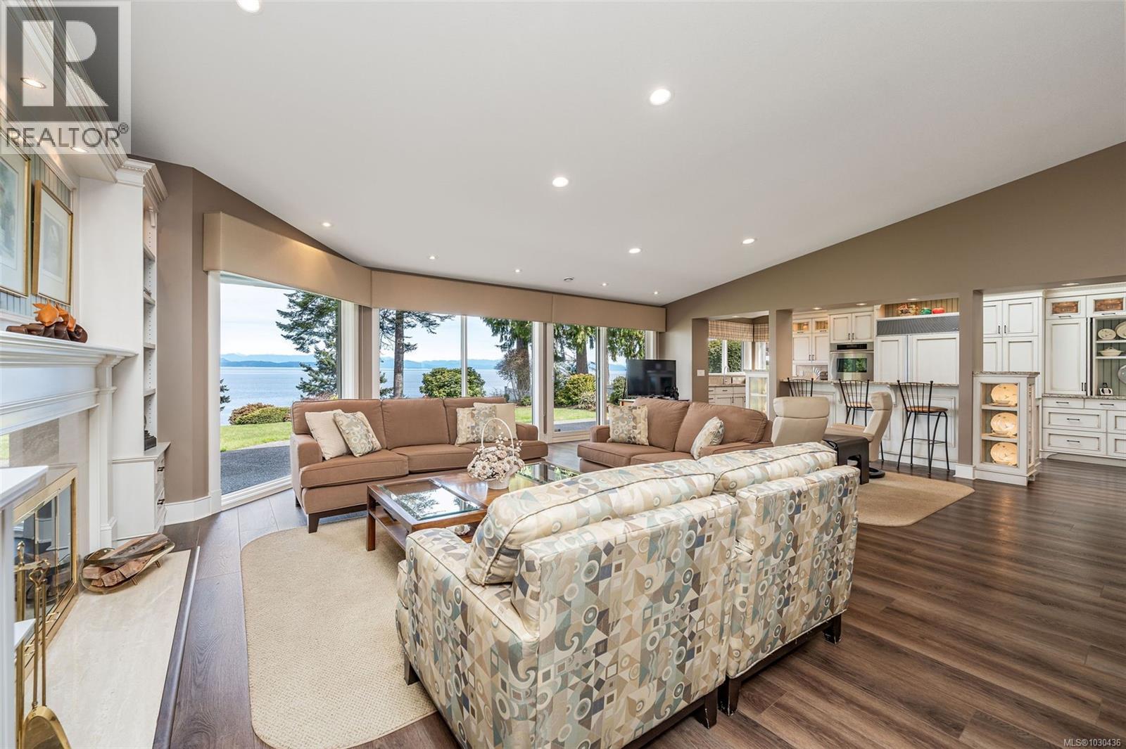 876 Gaetjen St, Parksville, British Columbia  V9P 1A6 - Photo 2 - 1030436